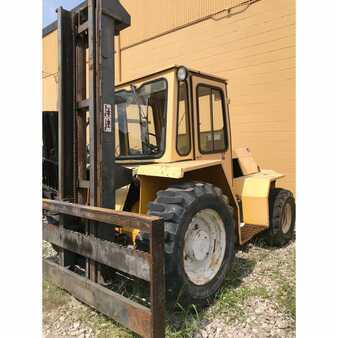 Rough Terrain Forklifts 2004  Sellick  (1)