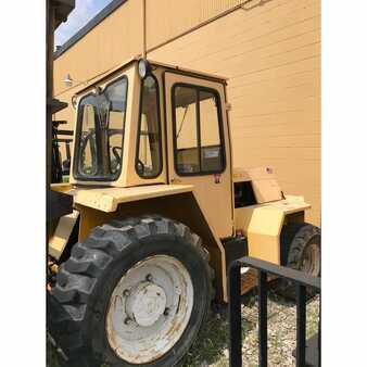 Rough Terrain Forklifts 2004  Sellick  (2)