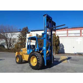 Rough Terrain Forklifts 2013  Omega Lift  (9)