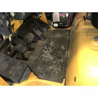 Carretilla elevadora GLP 2014  CAT Lift Trucks gc55k (4)