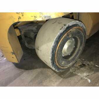 Carretilla elevadora GLP 2014  CAT Lift Trucks gc55k (6)