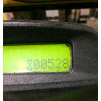 Propane Forklifts 2013  Hyster s100ftbcs (5)