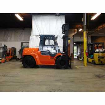 Diesel Forklifts 2011  Toyota 7fdu80 (8)