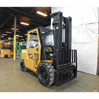 Carretilla elevadora GLP 2006  CAT Lift Trucks gp45k (2)