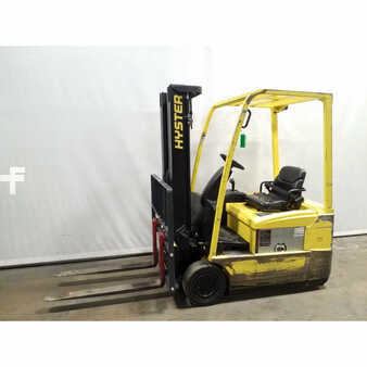 4 Wheels 2009  Hyster j30zt (1)