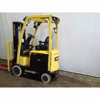 Montacargas Eléctrico (4 ruedas) 2013  Hyster E30XN (3)
