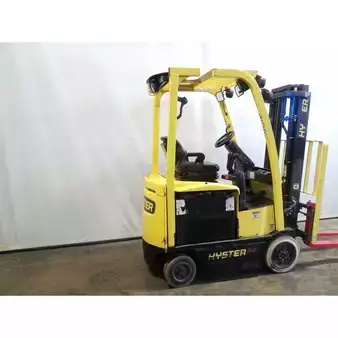 Montacargas Eléctrico (4 ruedas) 2013  Hyster E30XN (3)