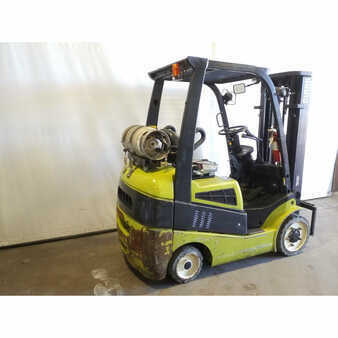 Propane Forklifts 2011  Clark c25cl (4)