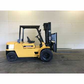 Diesel Forklifts 2004  CAT Lift Trucks  (4)