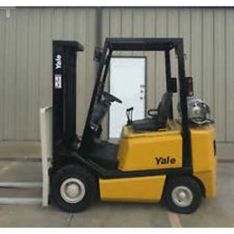 Propane Forklifts 2002  Yale glp040afnuaf084 (1)