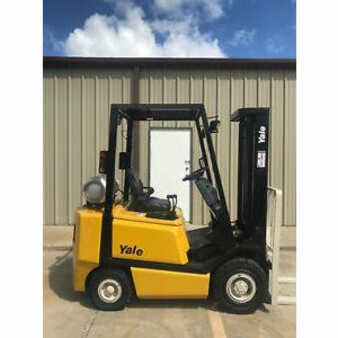 Propane Forklifts 2002  Yale glp040afnuaf084 (2)
