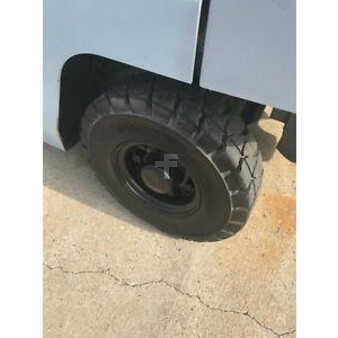 Propane Forklifts 2008  Nissan  (3)