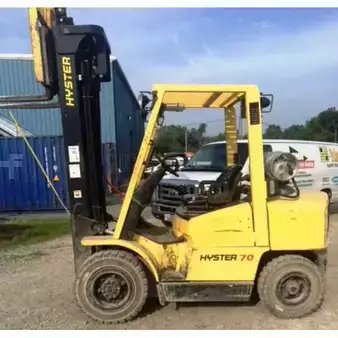 Montacargas GLP 2005  Hyster h70xm (2)