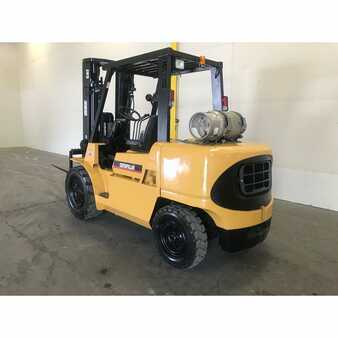 Carretilla elevadora GLP 2007  CAT Lift Trucks gp45k (5)