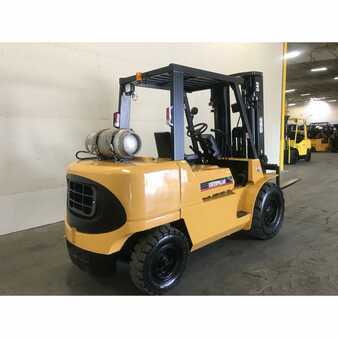 Carretilla elevadora GLP 2007  CAT Lift Trucks gp45k (8)