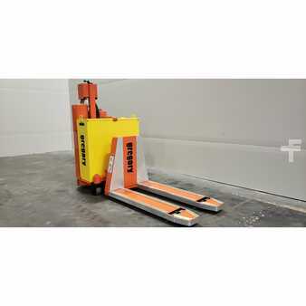 Electric Pallet Jacks 2000  Gregory wp4ex (6)