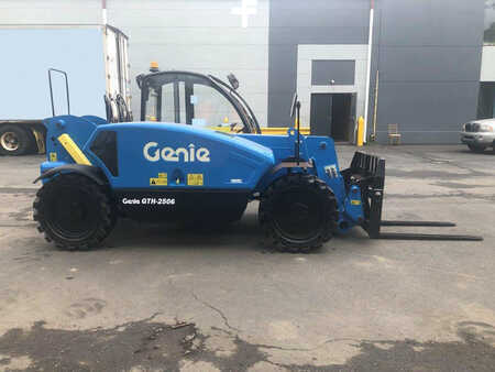 Manipulador fijo 2019  Genie gth2506 (1)
