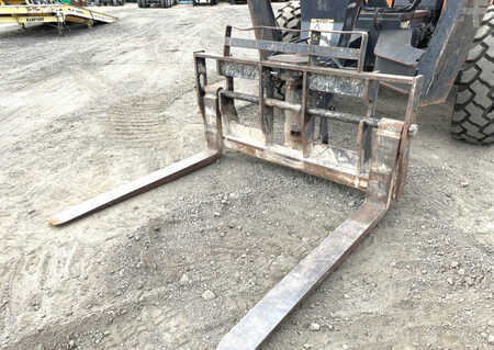 Manipulador fijo 2015  JLG g12-55a (10)
