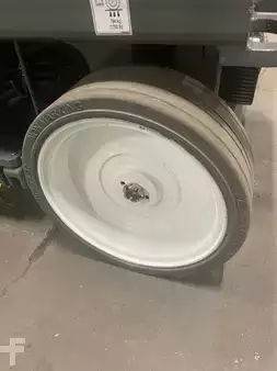 4-Wheel Electric 2026  Skyjack sj3226 (12)