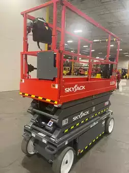 4-Wheel Electric 2026  Skyjack sj3226 (3)