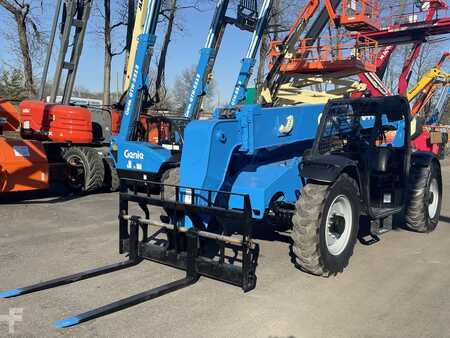 Telehandler Fixed 2015  Genie gth844 (4)