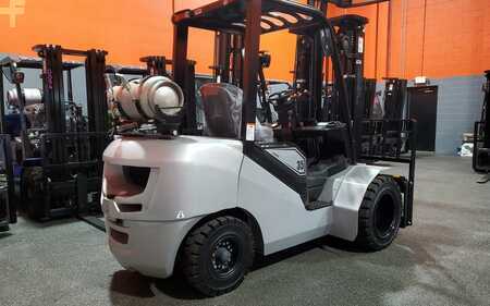 Propane Forklifts 2025  Viper fy35 (3)