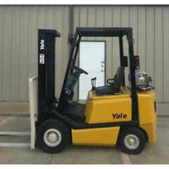 Propane Forklifts 2002  Yale glp040 (1) 