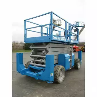 Montacargas Todo Terreno - Genie gs5390rt (4)