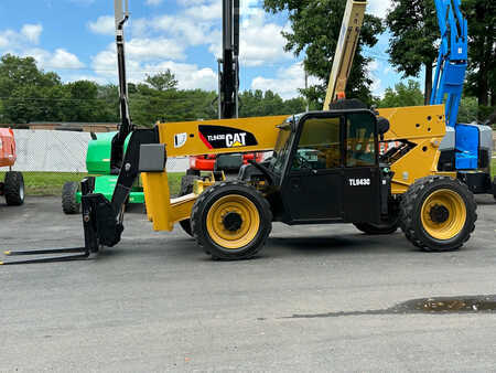 Telehandler Fixed 2015  CAT Lift Trucks tl943c (3)