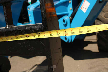 Manipulador fijo 2015  Genie gth1056 (15)