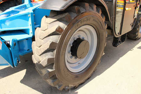 Manipulador fijo 2015  Genie gth1056 (19)