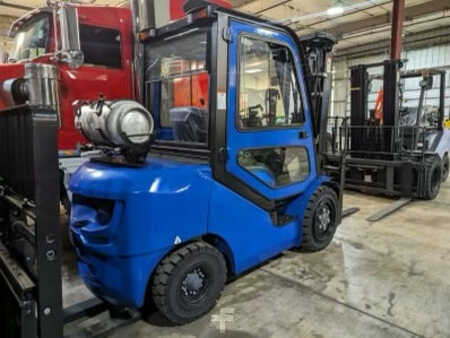 Propane Forklifts 2025  Viper fy35 (3)