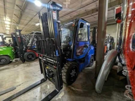 Propane Forklifts 2025  Viper fy35 (8)