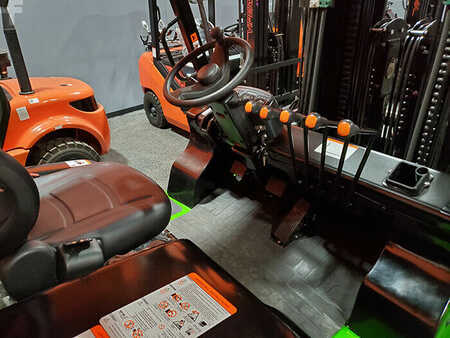 Misceláneos 2026  Viper fy70 (11)