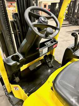 4 Wheels 2013  Hyster e60xn (9)