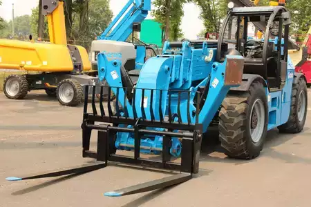 Telehandler Fixed 2017  Genie gth1256 (3)