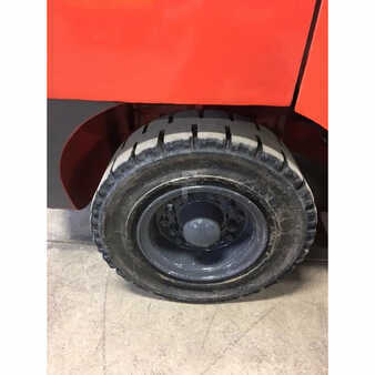 Diesel Forklifts 2014  Cobra  (13)