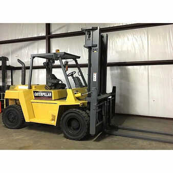 Carretilla elevadora diésel 2011  CAT Lift Trucks dp70e (6)