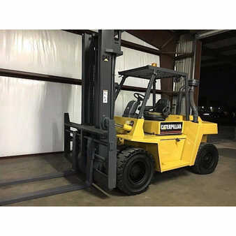 Carretilla elevadora diésel 2011  CAT Lift Trucks dp70e (7)