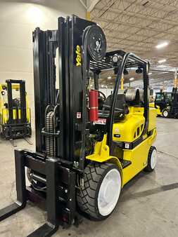 Propane Forklifts 2015  Yale GLC135VX (15)