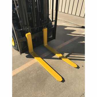 Propane Forklifts 2003  Yale g20e-3 (4)