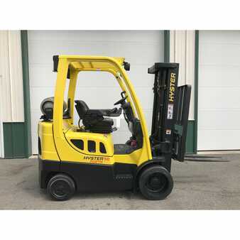 Propane Forklifts 2010  Hyster s50ft (1)
