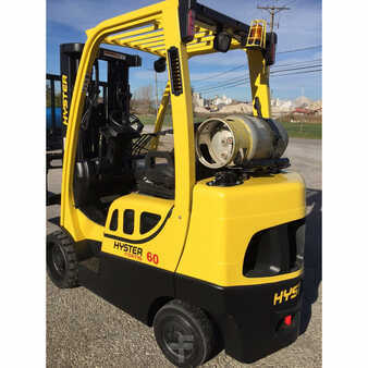 Propane Forklifts 2011  Hyster s60ft (1)