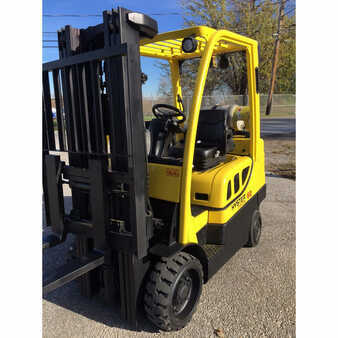 Propane Forklifts 2011  Hyster s60ft (2)