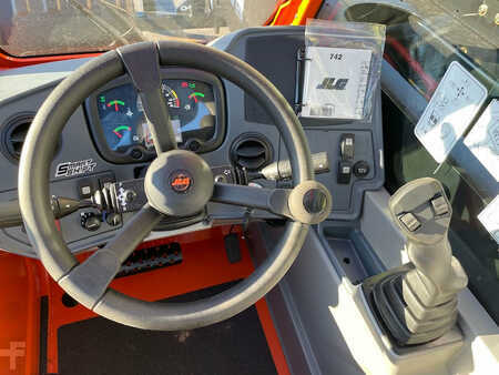 Telehandler Fixed 2023  JLG 742 (6)