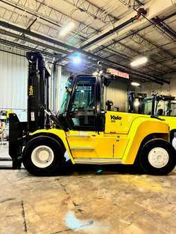 Diesel Forklifts 2020  Yale gdp300ec (1)