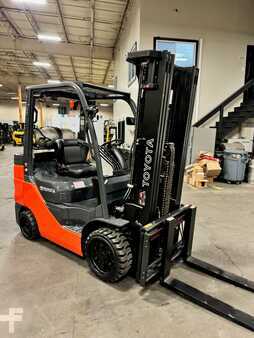 Propane Forklifts 2022  Toyota 8fgcu32 (4)