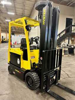 4 Wheels 2016  Hyster e60xn (5)