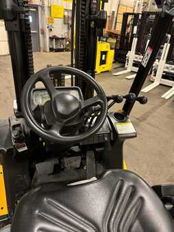 Propane Forklifts 2020  CAT Lift Trucks FGC33N (14)