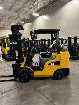 Propane Forklifts 2020  CAT Lift Trucks FGC33N (16)